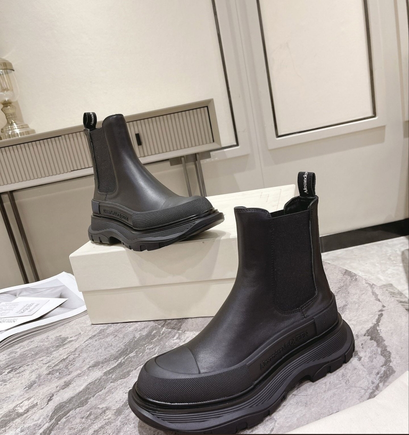 M*Q*en boots